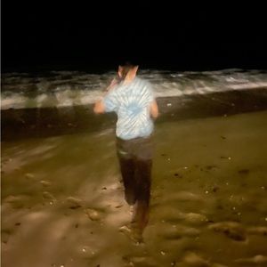 Meet your Posher, Leila